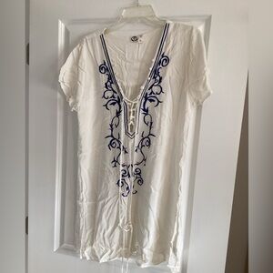 Embroidered White and Blue Women's swimsuit cover up xl
